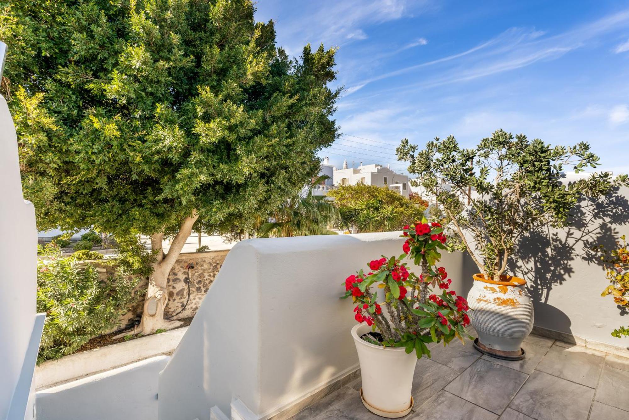 Oasis Suites Fira Fira (Santorini) Esterno foto