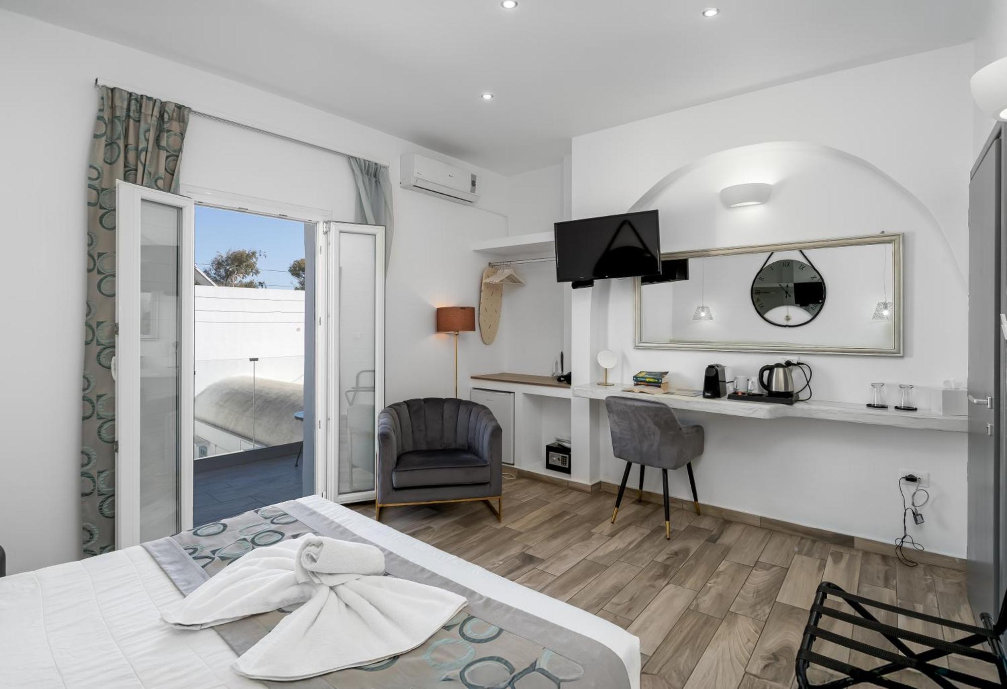 Oasis Suites Fira Fira (Santorini) Esterno foto